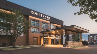 Courtyard by Marriott building